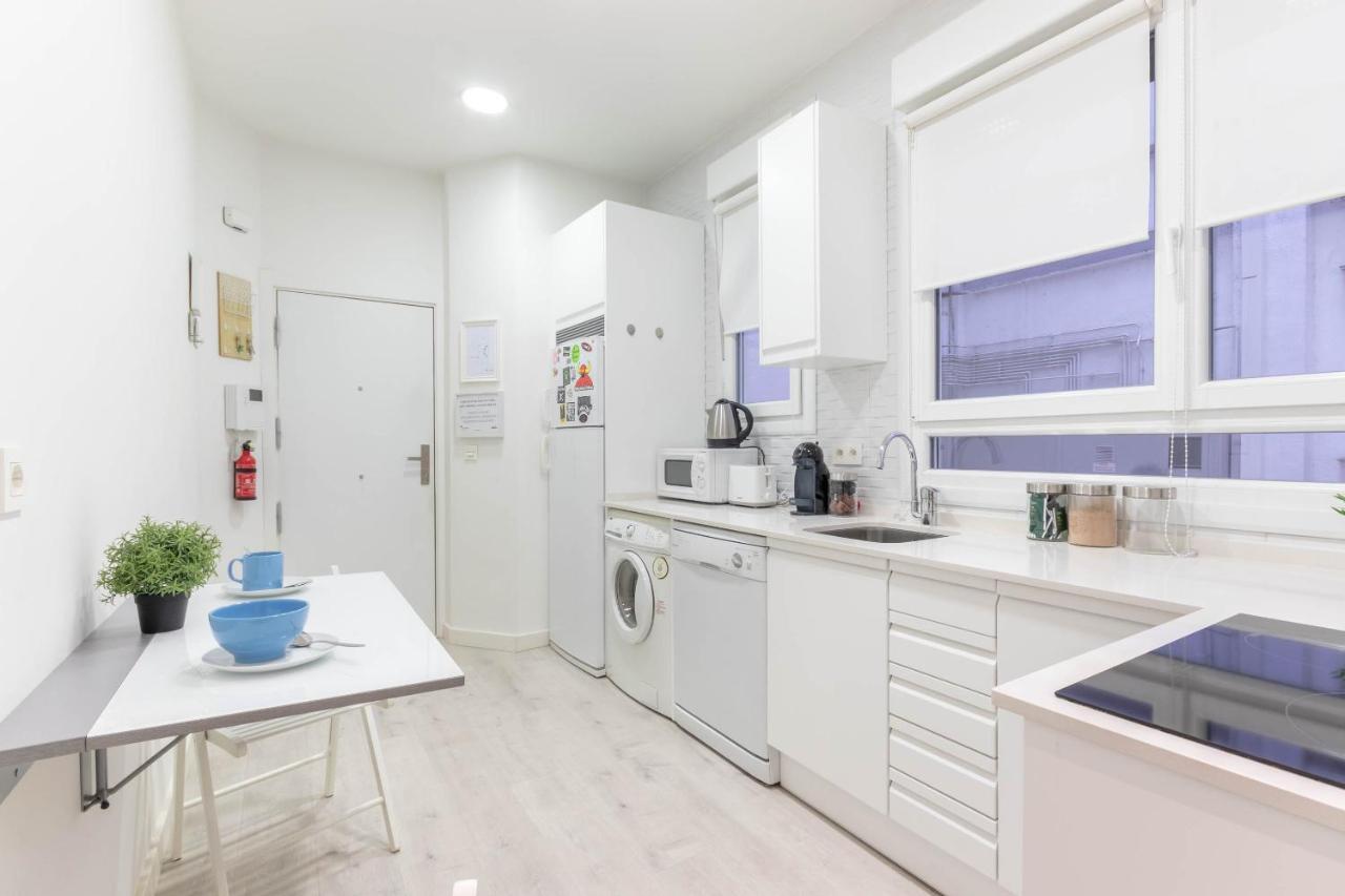 At The Heart Of Bilbao - Guggenheim Apartment Ngoại thất bức ảnh